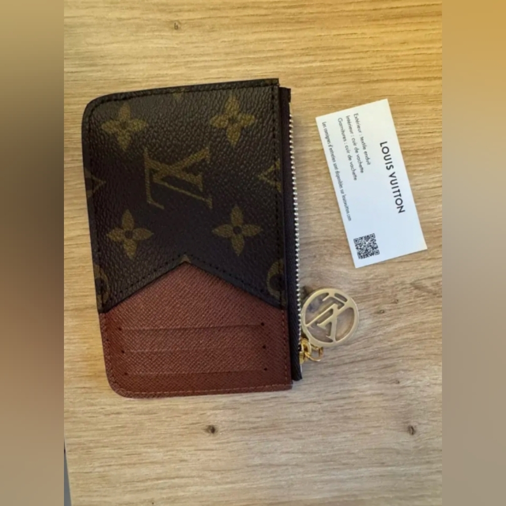Louis Vuitton Romy Card Holder - Picture 6 of 9